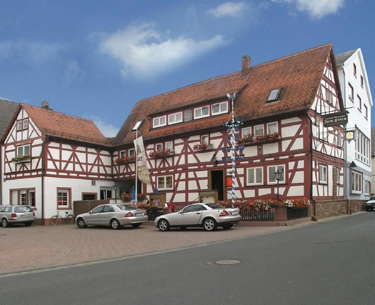 Gasthof-Landhotel-Metzgerei Zum Stern Rudenau Kültér fotó